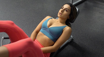 Hot Fitness Girl Tahlia trains LEGS at Anytime Fitness Gym